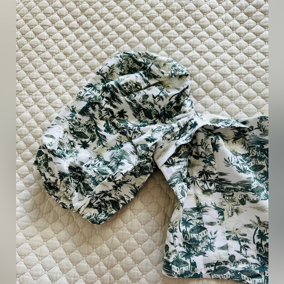 Abercrombie & Fitch linen puff sleeve top,Size M - Picture 4 of 4